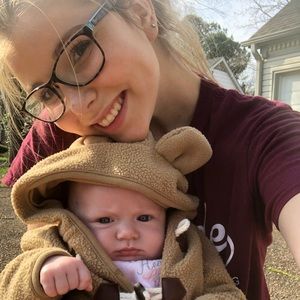 Meet your Posher, Paige